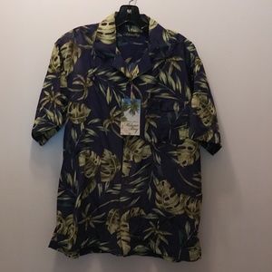Milano Bay Men's shirt. Green print. Size M
